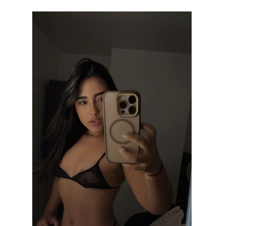 Escorts North London North Finchley - North London - Photos for Brazilian Girl in North Fincheley