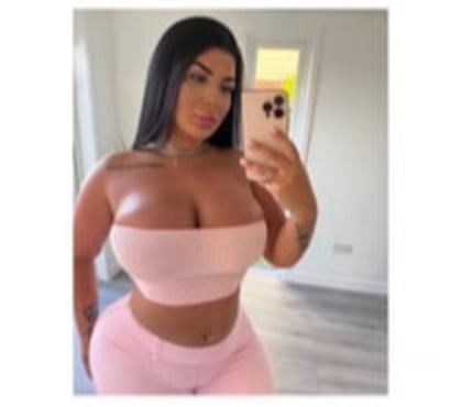 Escorts London Heathrow Airport Hillingdon - Photos for 💕I am Camila your Brazilian escort ready for Outcall