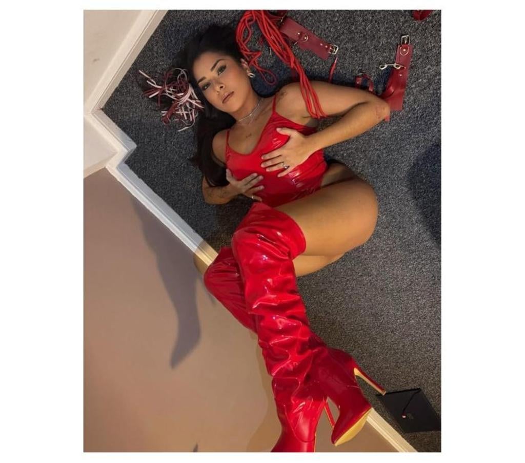Escorts Merseyside Liverpool - Photos for ⚜️👠MISTRESS BRAZILIAN ZOE👠⚜️