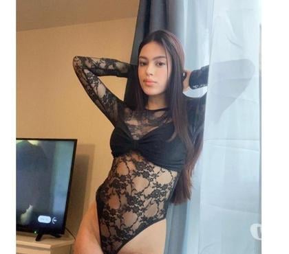 Escorts Exeter City Centre Exeter - Photos for Ruby party gril here now