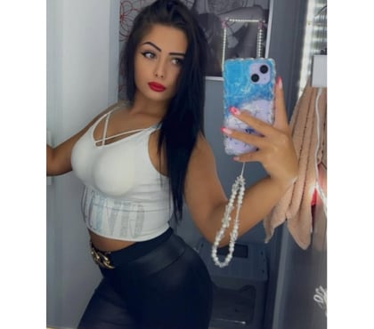  Escorts & Erotic Massage Becontree East London - Photos for 😘Sara😍The best OWO🥰🥰