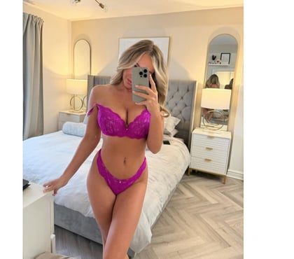  Escorts Harestock Winchester - Photos for 💯New💯Party girl🍸real pic💯only for outcall✔️