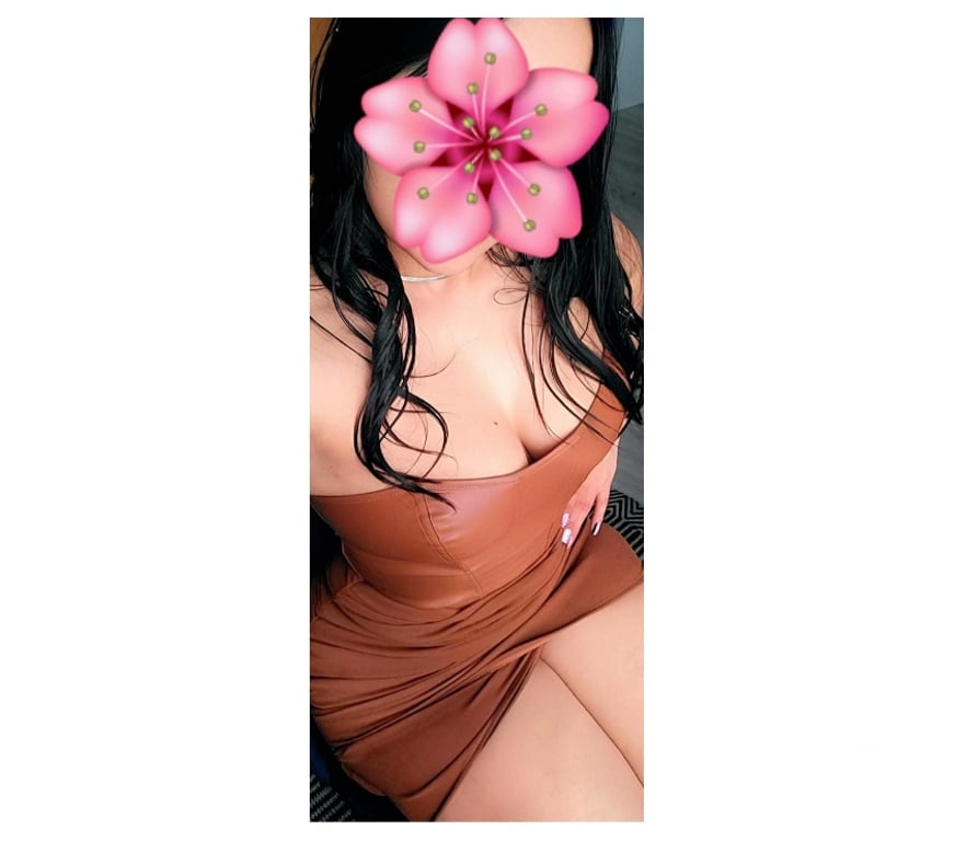 Escorts Greater Manchester Salford - Photos for AYSHA 23 NEW IN TOWN BABY