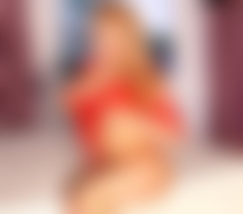 Ocean Village - Southampton — 😈🍆TS PAMY MÖSS BIG TOY XXL TOP BOTTOM 😈🍆💦