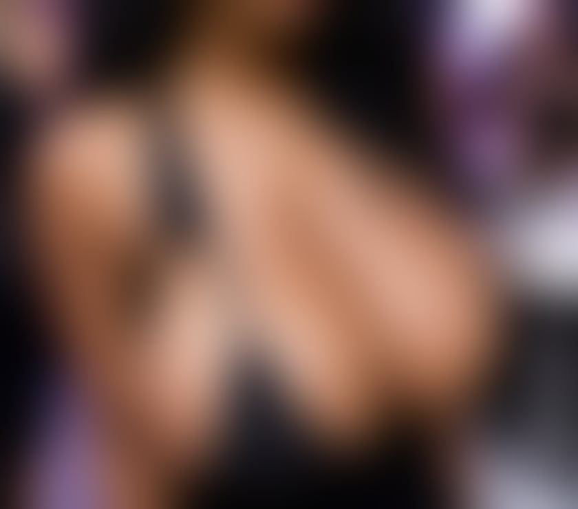 Escorts North West London Euston Square Station - North West London - Photos for NAUGHTY BLACK EBONY GIRLS WANT TO PLAY AND PARTY