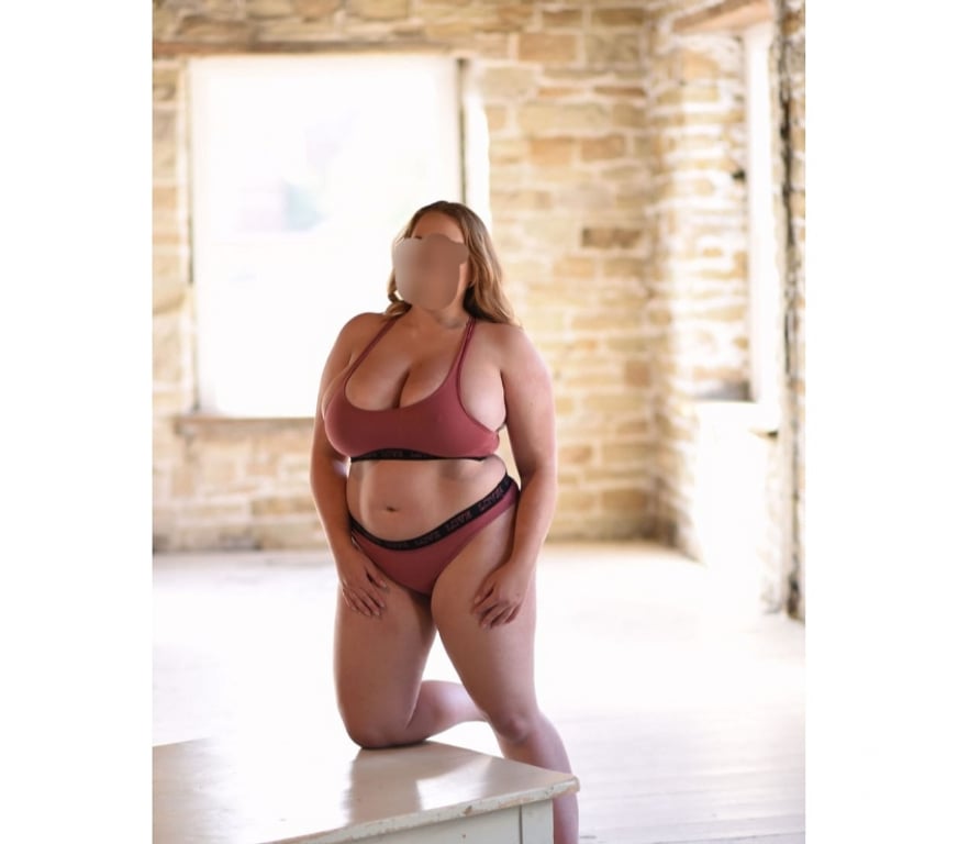 Escorts East Sussex Eastbourne - Photos for Greek Vicky back in Eastbourne ❤️
