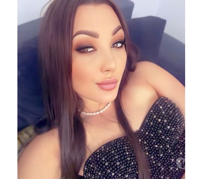 Escorts Gants Hill East London - Photos for Karina 🫦🫦🫦 erotic massage 🦶FEET FETISH😉❤️
