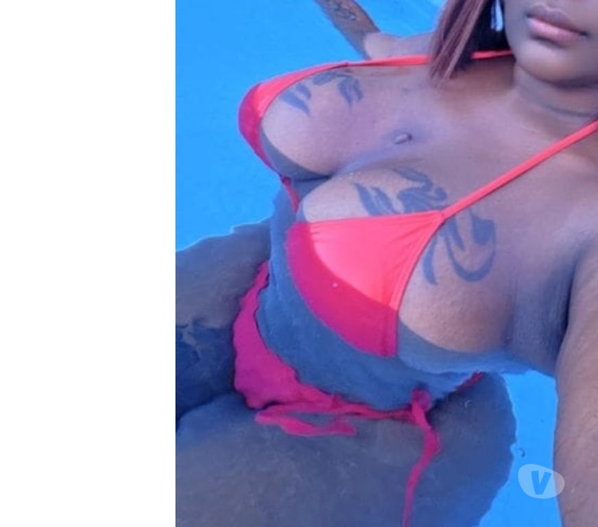 Escorts Bedfordshire Luton - Photos for EBONY PARTY GIRL. NO GAG REFLEX