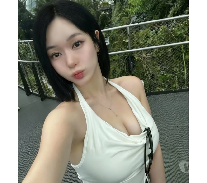 Escorts Cheshire West and Chester Chester - Cheshire West and Chester - Photos for Japan NuRu Massage + Full Service IN CH1