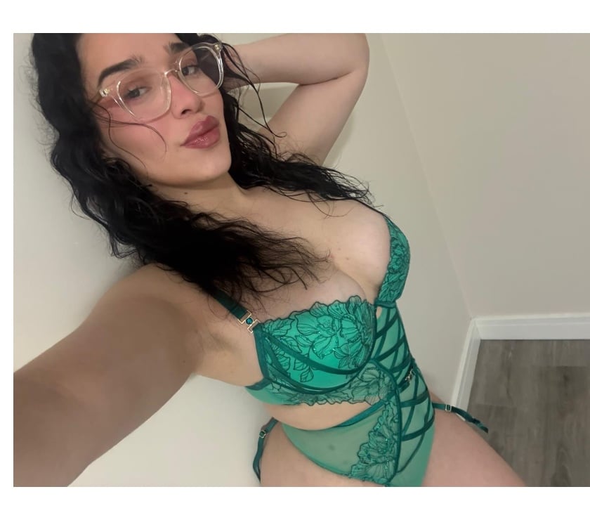 Escorts South West London Haydons Road - South West London - Photos for New Brazilian Girl in town