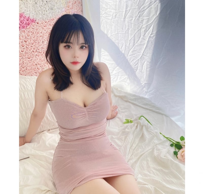 Escorts Warrington Warrington Town Centre - Warrington - Photos for New to the city cente🔥petite Escorts VIP. Full Service