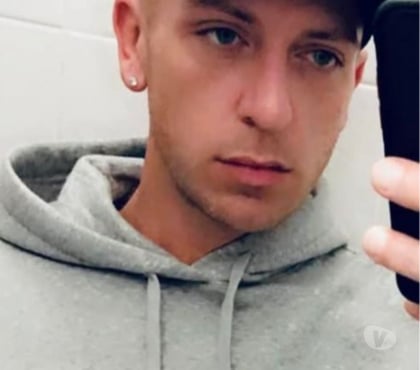 Gay Escorts Goldthorpe Barnsley - Photos for Gay toned lad for fun time meets and massive package stallio