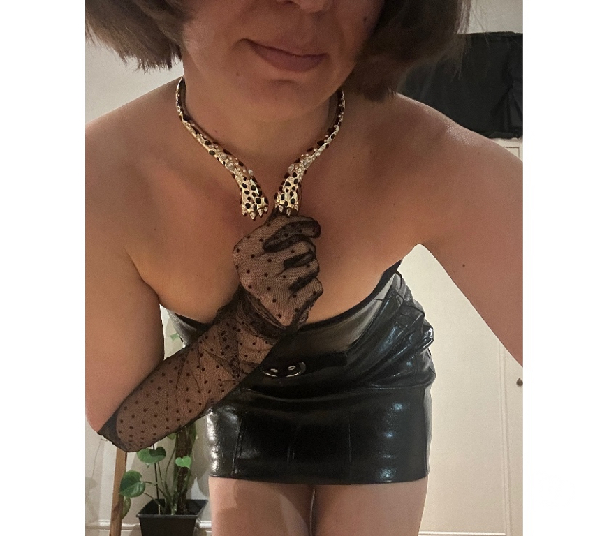 Escorts South West London West Brompton - South West London - Photos for Hot tantric Russian Cuddle Therapy