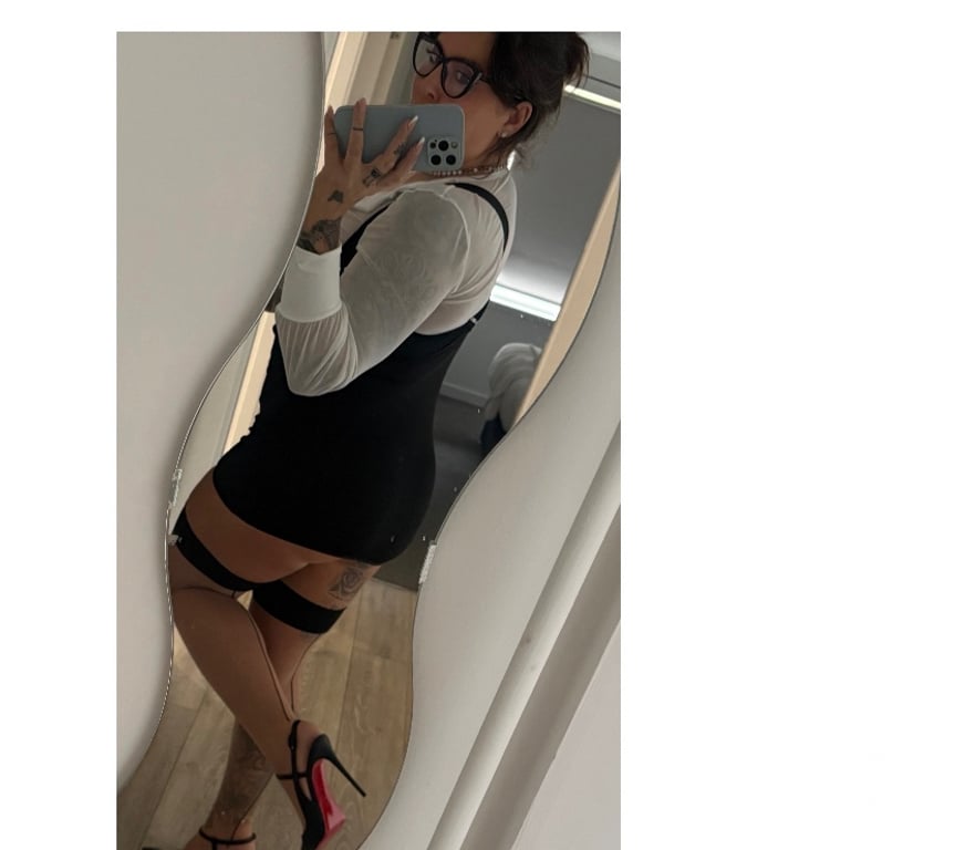 Escorts North Lanarkshire Bellshill - North Lanarkshire - Photos for 🔥 SCOTTISH Brunette with a Wild Side 🔥