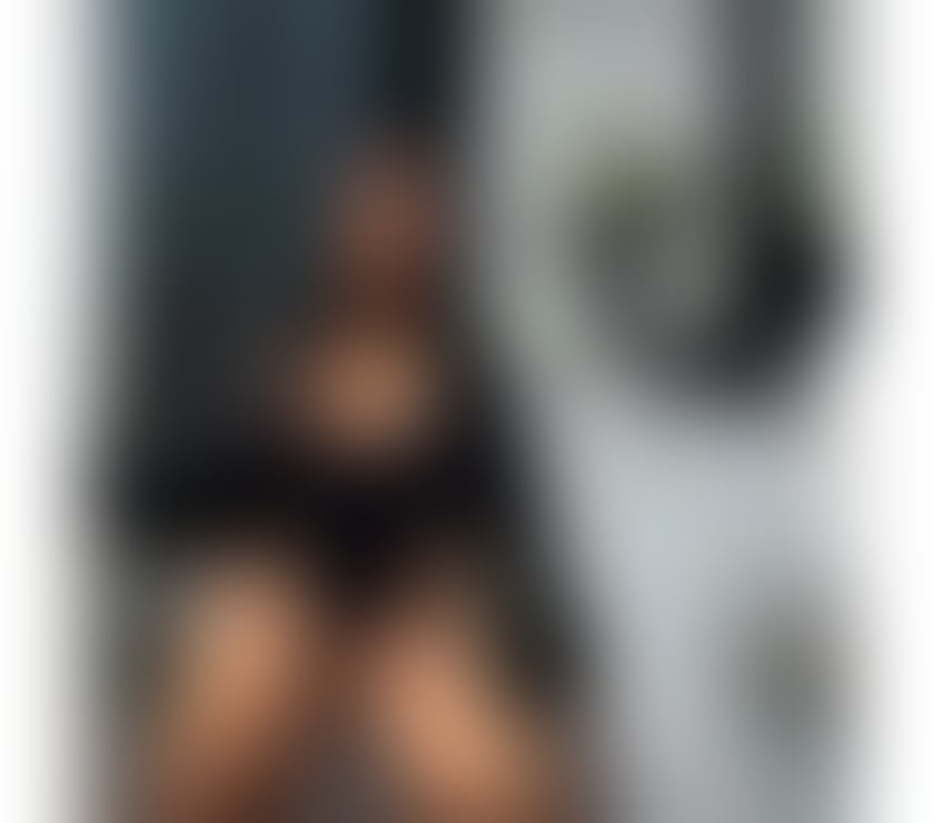 Escorts and Massages Loxford East London - Photos for World of Luxury and Desire