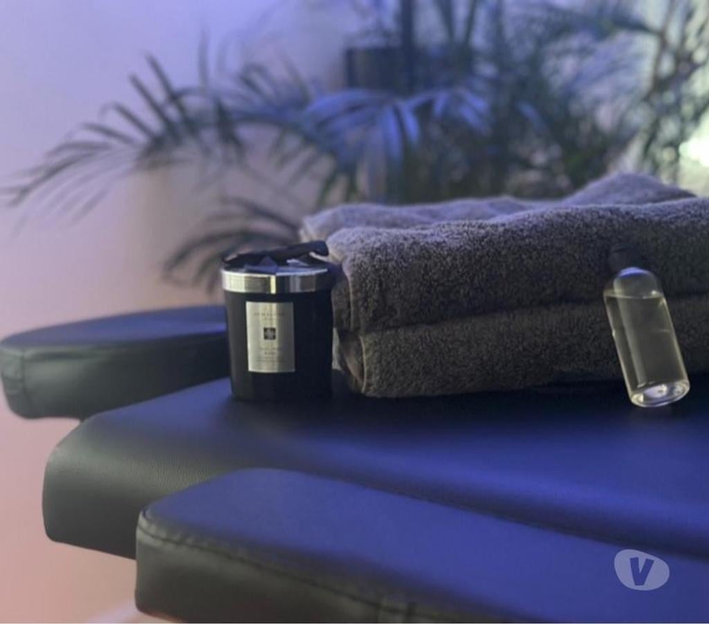 Full body massage South East London Bromley - Photos for Relax with a professional male masseur in London