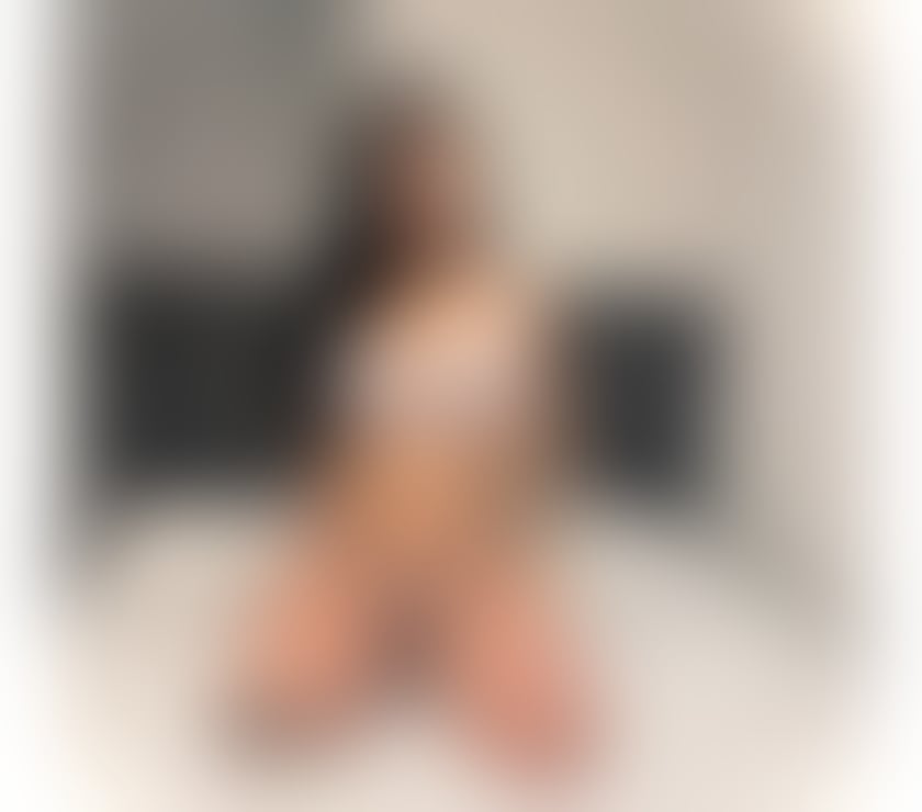 Escorts West Midlands Birmingham - Photos for Melissa Noir ✨ Brazilian Girlfriend with beautiful curve