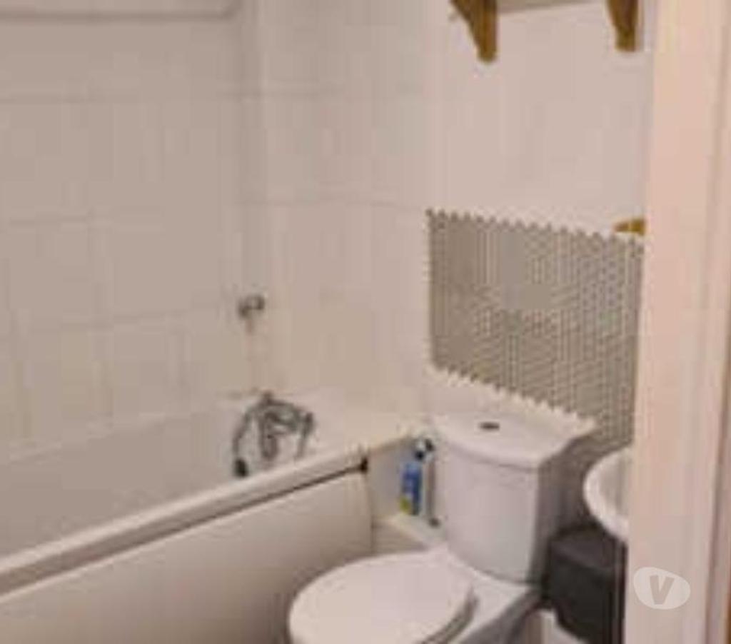 Property to Rent Bedfordshire Luton - Photos for studio flat in Luton town centre Wingate road LU4