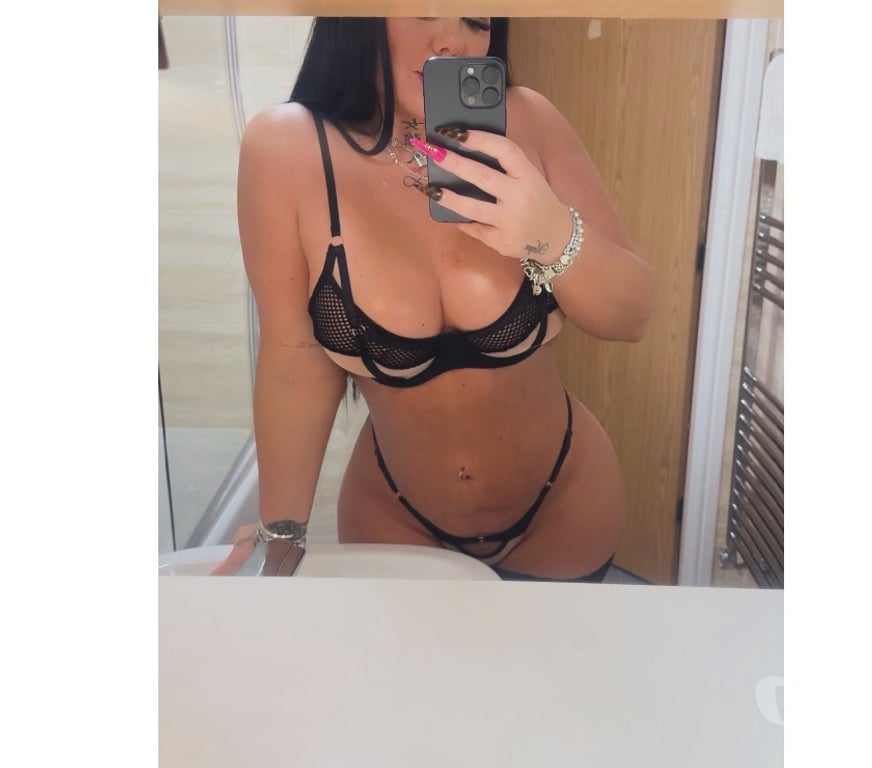 Escorts South East London Greenwich - South East London - Photos for 😈EX STRIPPER😈JUICY CURVY NATURAL ASS 🍑
