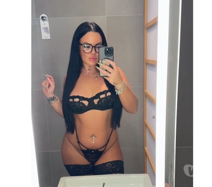 Escorts and Massages Greenwich South East London - Photos for 😈EX STRIPPER😈JUICY CURVY NATURAL ASS 🍑