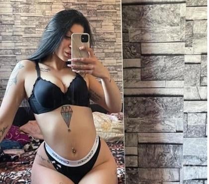  Escorts & Erotic Massage Finchley North London - Photos for New in town best baby outcall only