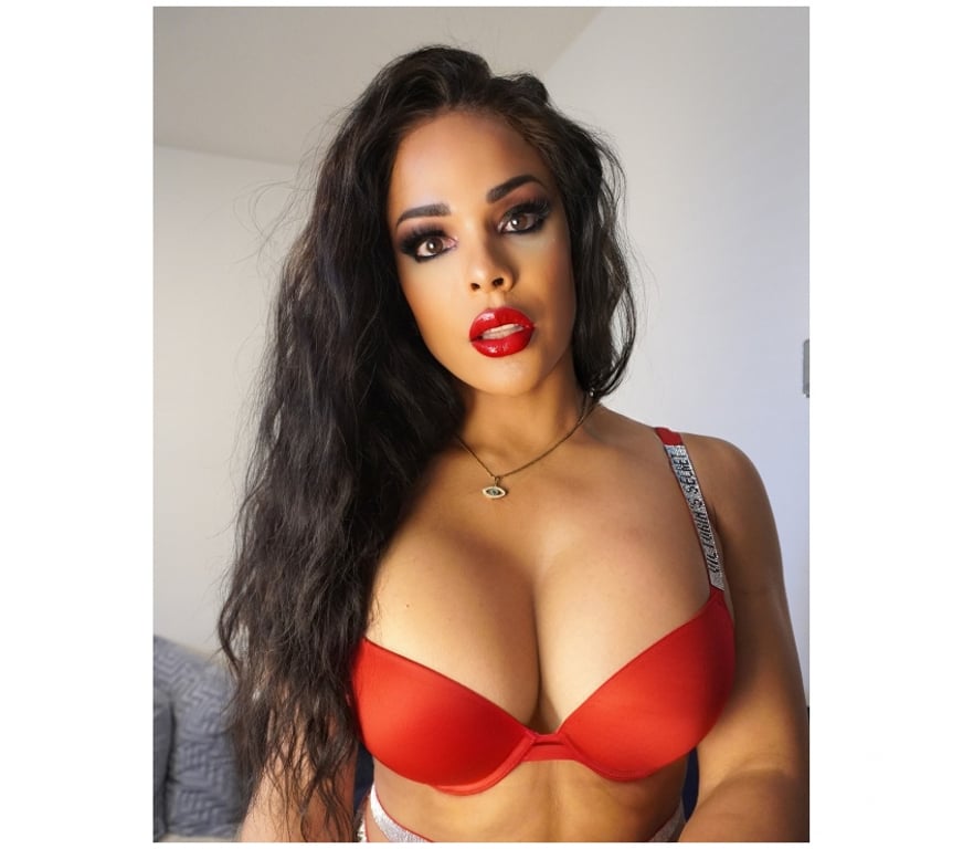 Trans Escorts Aberdeen Torry - Aberdeen - Photos for TS Doll Sinitta Aberdeen