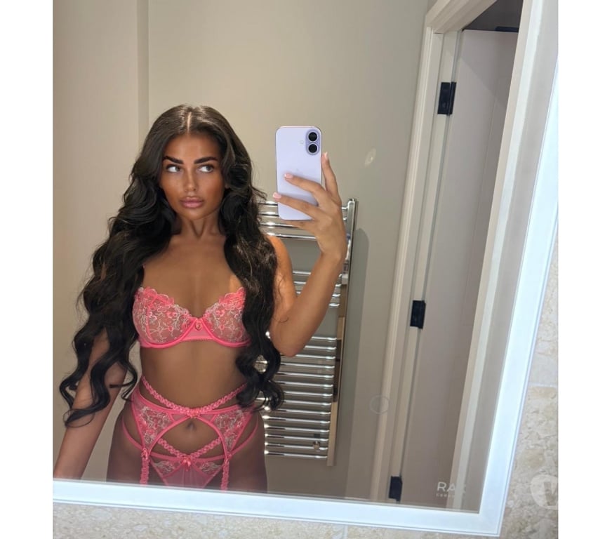 Escorts West Midlands Birmingham - Photos for Aliyana khan🖤✨ Pakistani model 💚