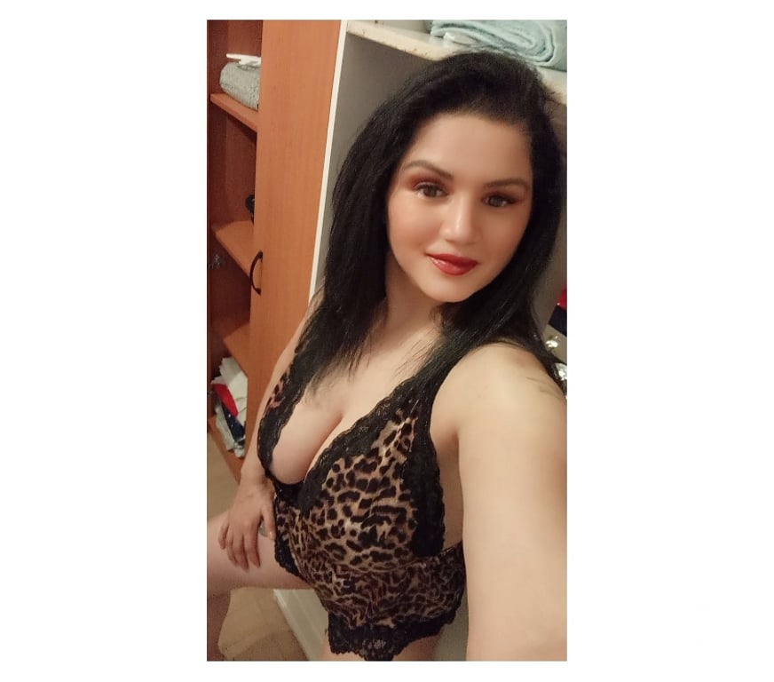 Escorts Swansea - Wales Swansea City Centre - Swansea - Photos for Best service party girls call Now Vanessa. Incall or outcal