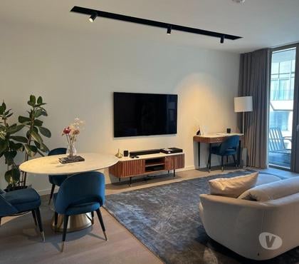 Rent Abroad - Photos for Luxury 1-Bedroom Apartment Flat in One Park Drive