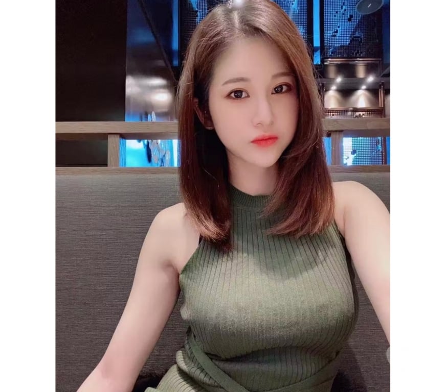 Escorts Cardiff Cathays - Cardiff - Photos for 🎀 Sexy Asian Escorts ❤️nuru massage