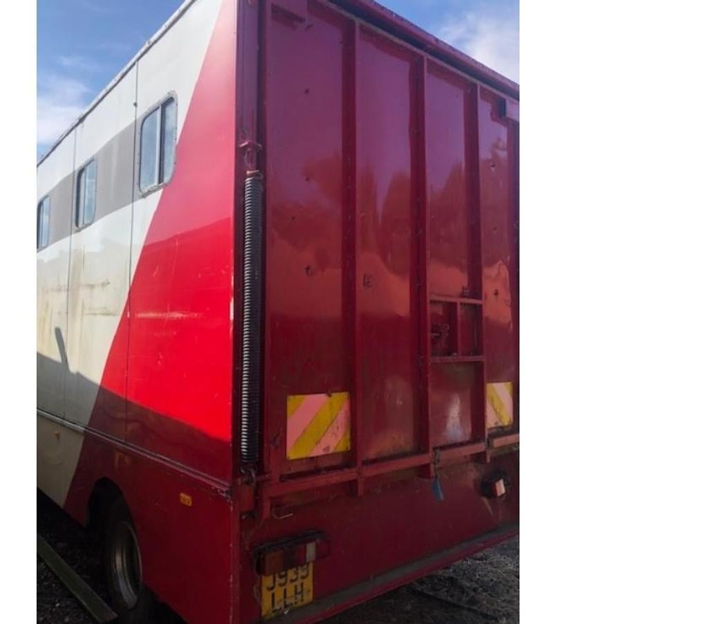 secondhand caravans Essex Maldon - Photos for Renault, 1992, 5985 (cc) Horsebox. for Renovation.