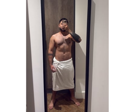 Gay escorts Cardiff City Centre Cardiff - Photos for COLOMBIAN GUY🇨🇴😈🔥 07351736785