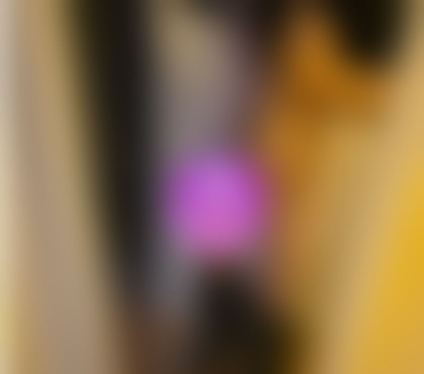 Escorts and Massages Motherwell North Lanarkshire - Photos for MALE - Best Tongue, now driving