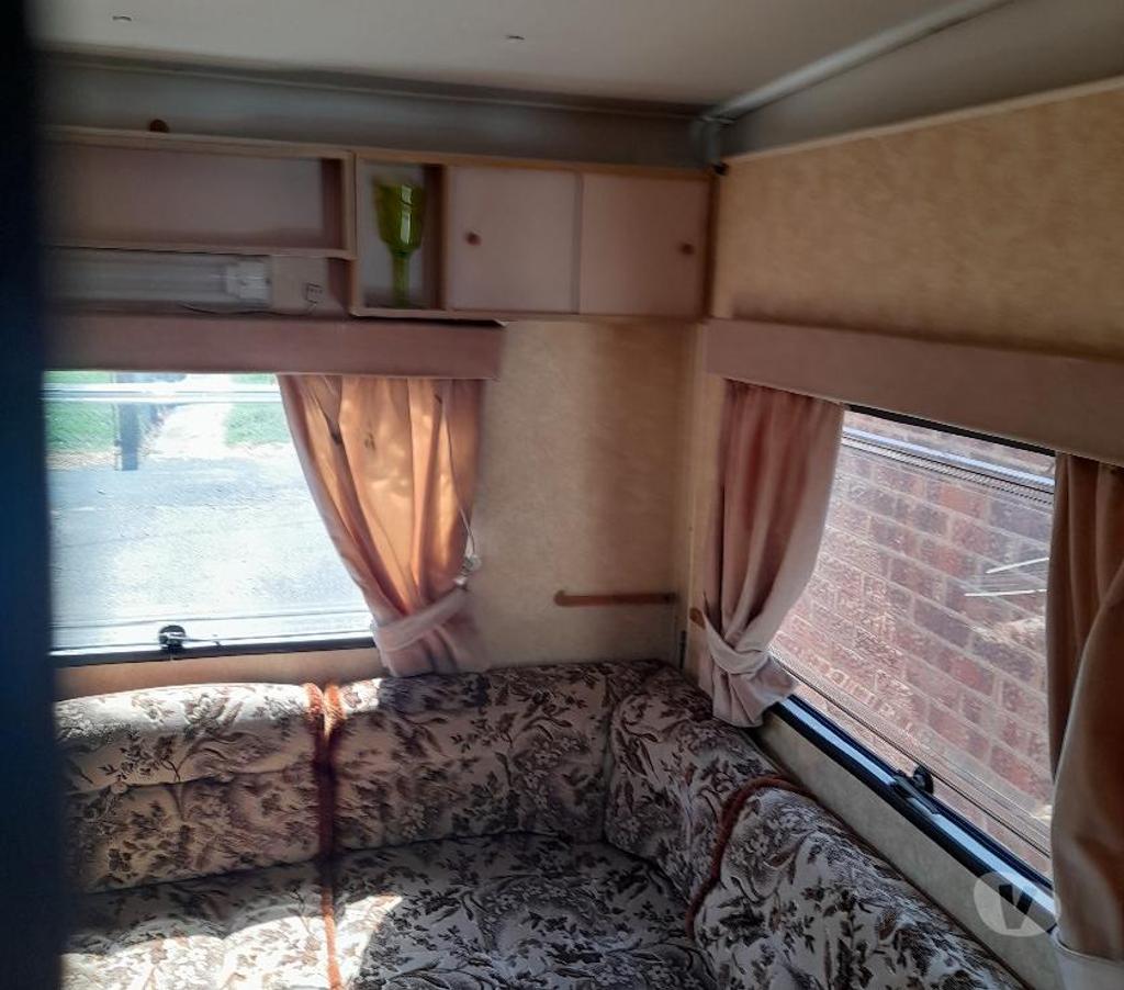 secondhand caravans West Midlands Birmingham - Photos for Gobur folding caravan