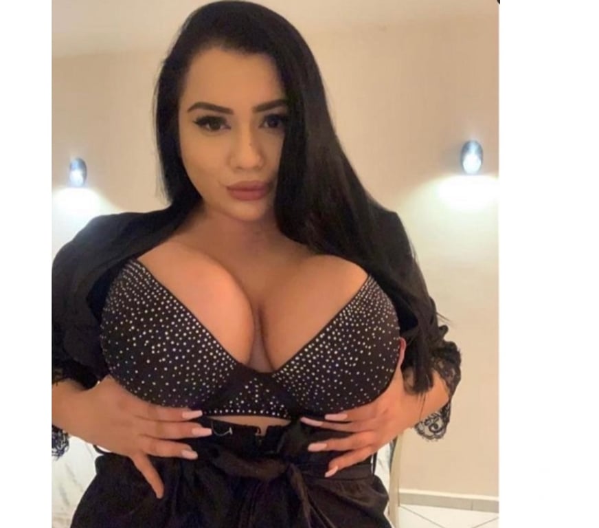 Escorts Newport - Wales Newport City Centre - Newport - Photos for MARIA GFE NO RUSH PARTY DUO🍒 🎊🎉🥂