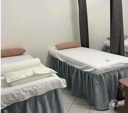  massage Hendon Central Station North West London - Photos for New Asian Relaxation Massage