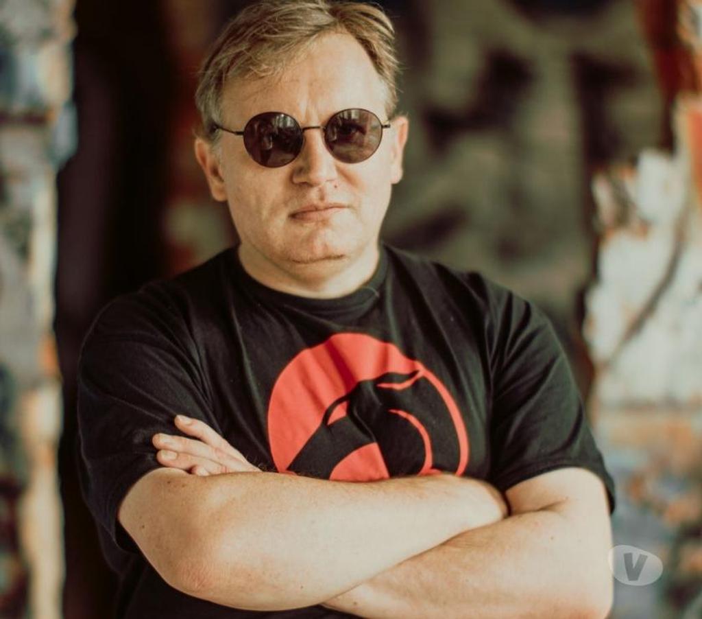 adult personals Leicestershire Melton - Photos for Looking for young woman