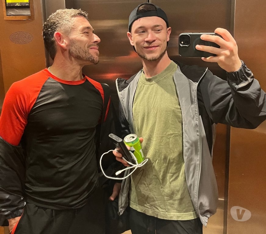  Gay massage Greater Manchester Manchester - Photos for 2 horny lads🔥 available now