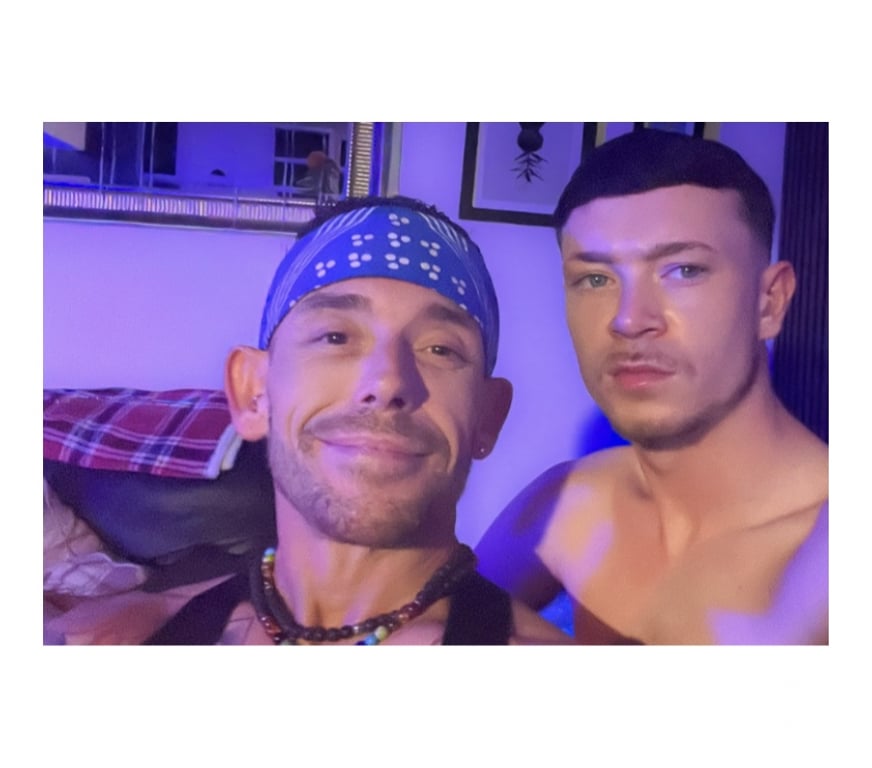  Gay massage Central London Hyde Park - Central London - Photos for 2x XL athletic duo lads visiting. Outcalls pref.