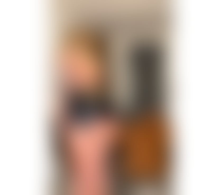 Escort Canary Wharf Station East London - Photos for new GFE & Mistress around for short time Naughty DUO