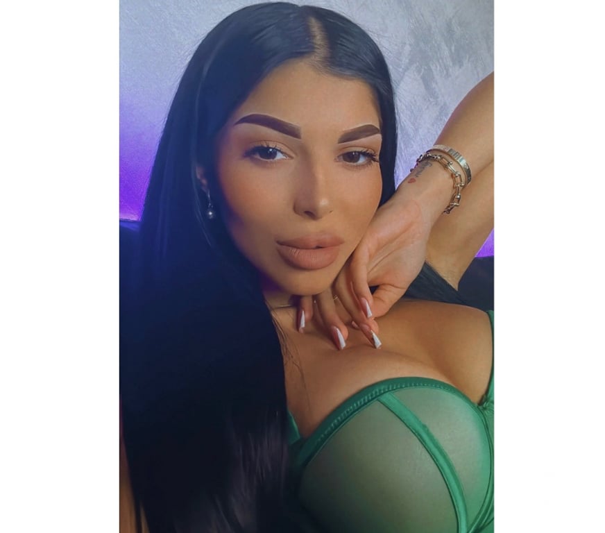 Escorts South West London Kingston upon Thames - Photos for Just arrived ☎️real girl☎️party☎️Don’t miss me