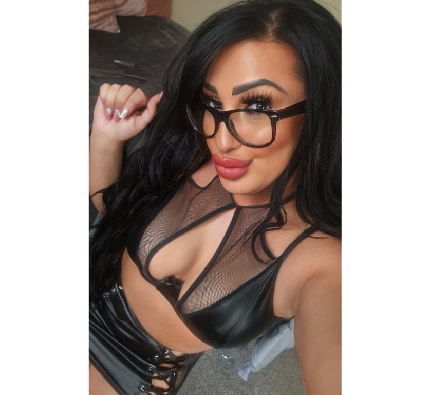 Trans Escorts Lancashire Preston - Photos for TS British Tiffany Rose🌹🇬🇧