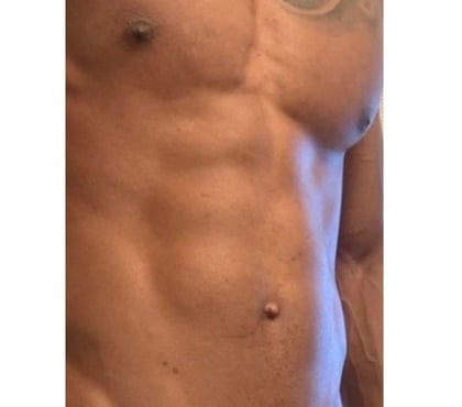 Escorts and Massages Stevenage Town Centre Stevenage - Photos for Here for your service ladies