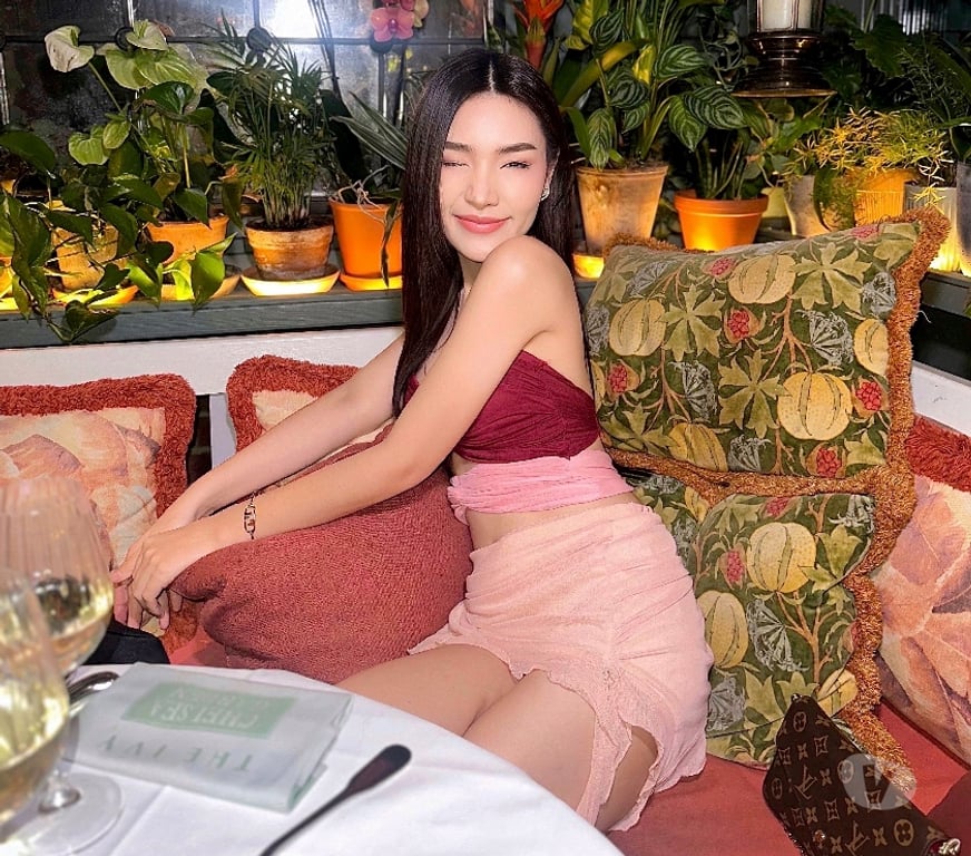 Escorts West London Notting Hill Gate Station - West London - Photos for Juliegar_nanthicha