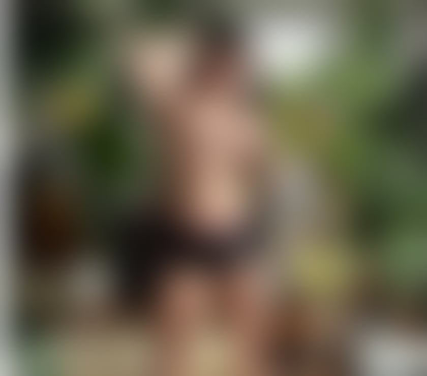 Escorts South West London Earls Court - South West London - Photos for Straight fit tattooed male.