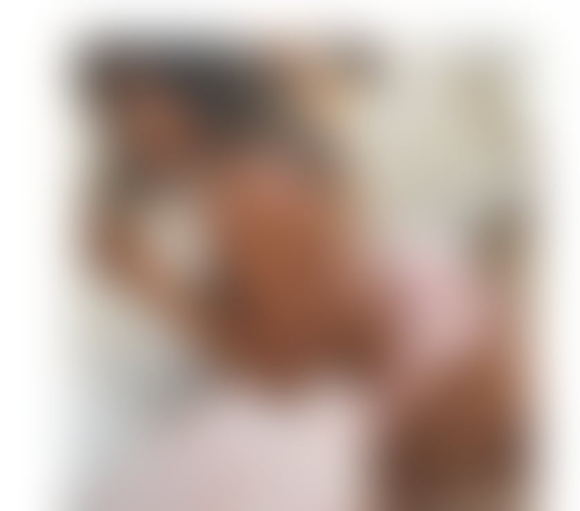 Escorts Kensington and Chelsea Central London - Photos for Big booty, bright smile, and warm Brazilian energy.