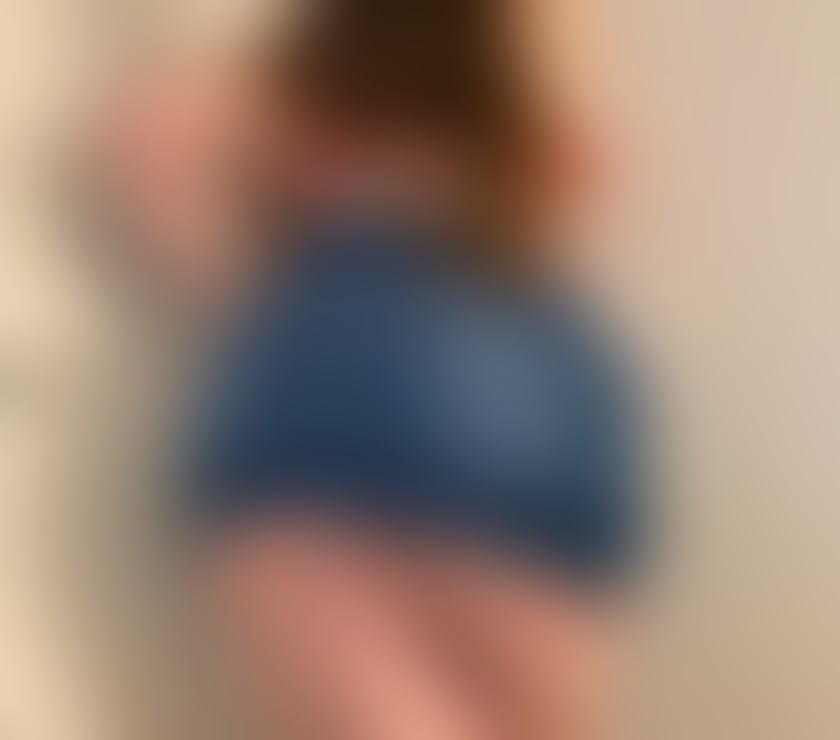 Escorts South East London Greenwich - South East London - Photos for Tall Voluptuous English Amazon (SSBBW BBW)