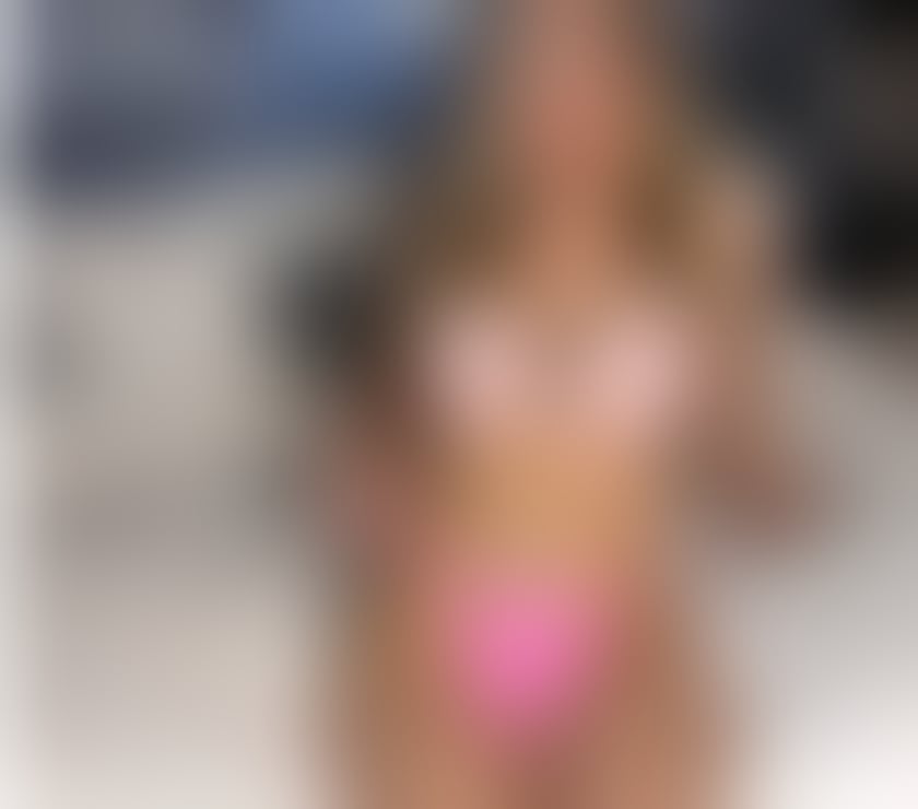Escorts West Yorkshire Kirklees - Photos for New in town,best services