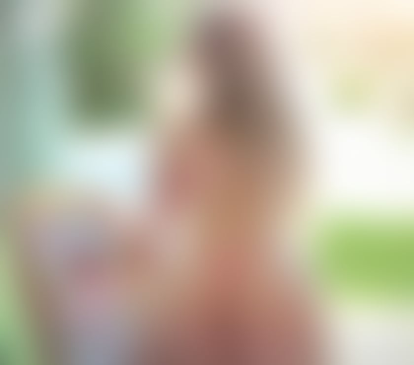 Escorts West London Hillingdon - Photos for Red Hot Lucy - Heathrow xxx