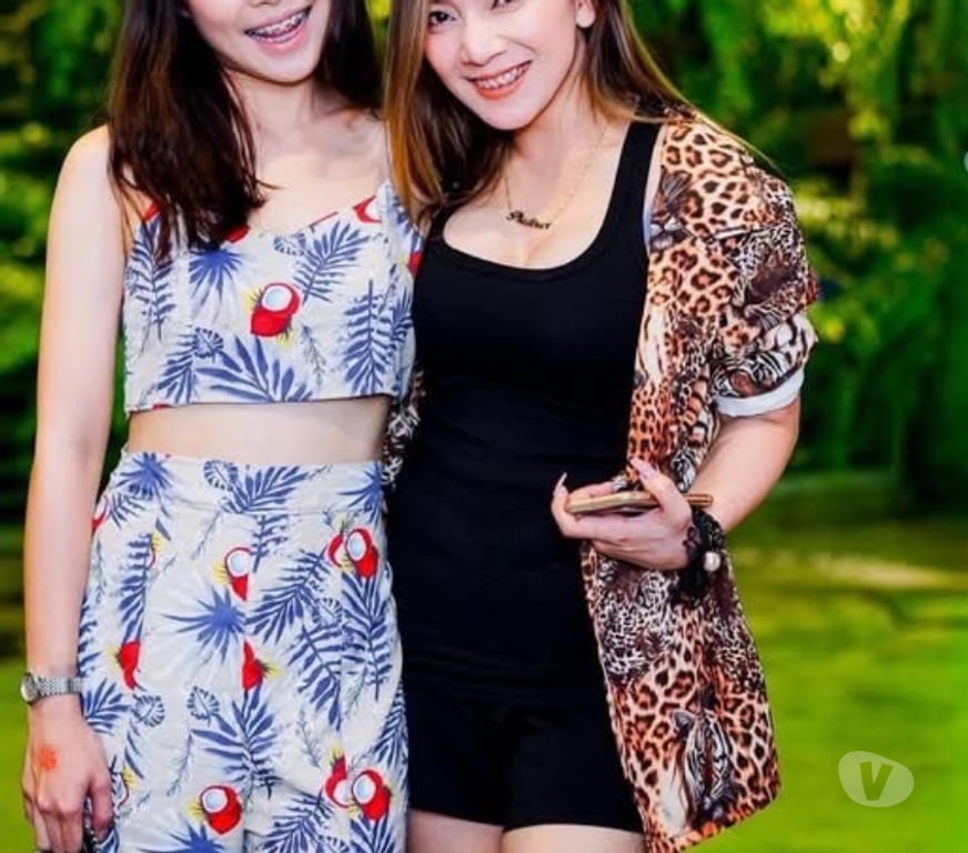 Escorts Staffordshire Newcastle-under-Lyme - Photos for Original wellness Spa Ella and Kara working